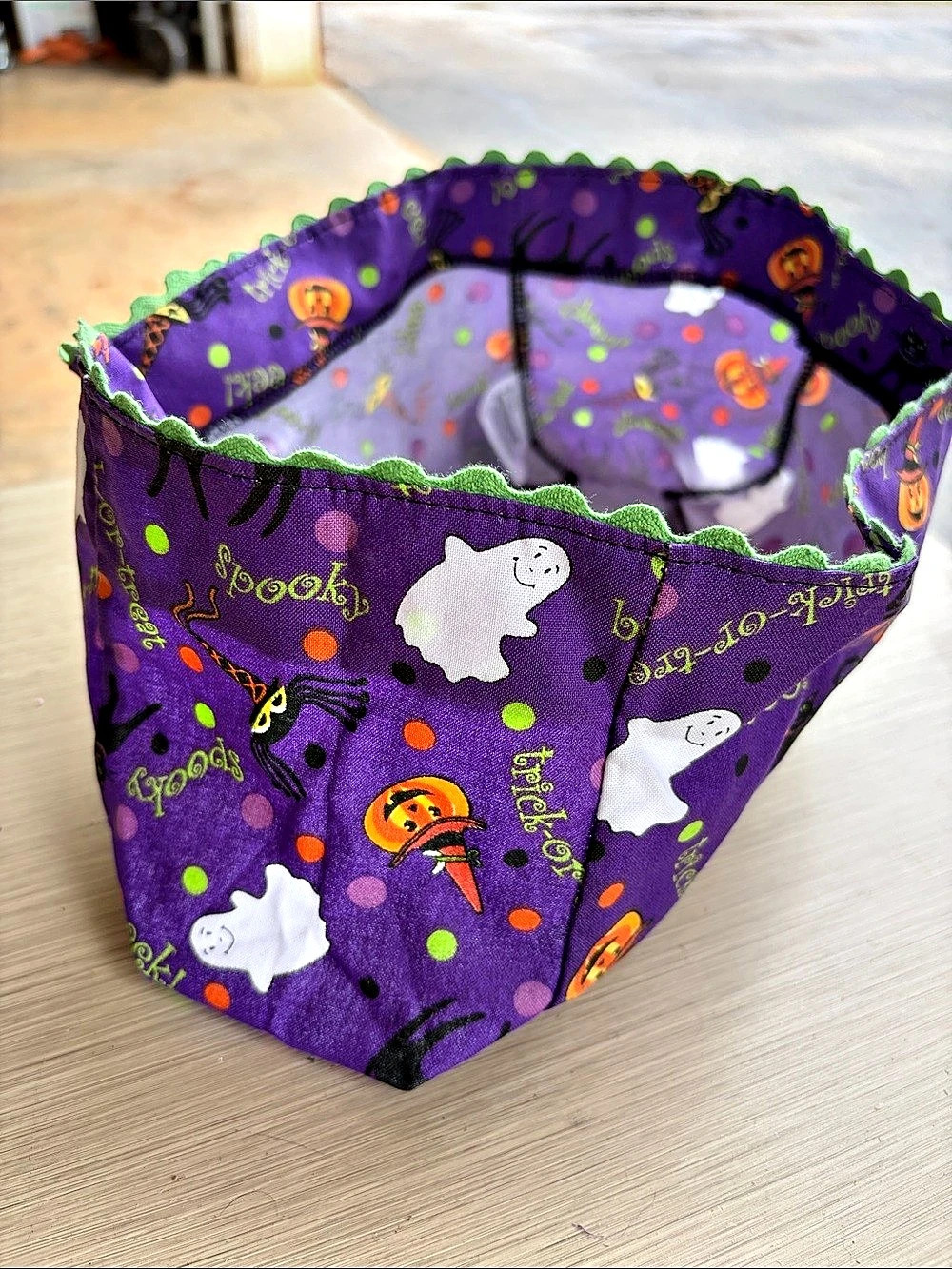 Longaberger Black Cat Liner Halloween Party Basket Purple